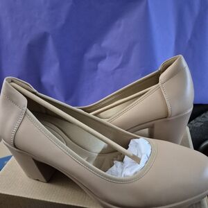 Women's Heels Size 11